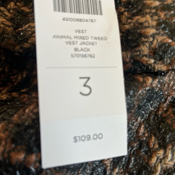 Chico’s Size 3 Leopard Print Sleeveless Jacket - Picture 7 of 7